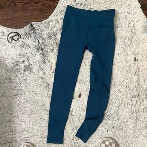 Fabletics leggings⭐️